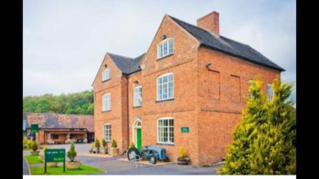 The Barns Hotel Cannock Εξωτερικό φωτογραφία